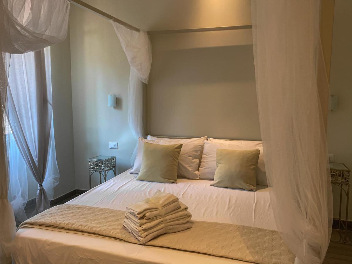 Casa Mar - B&B - تيراتشينا المظهر الخارجي الصورة