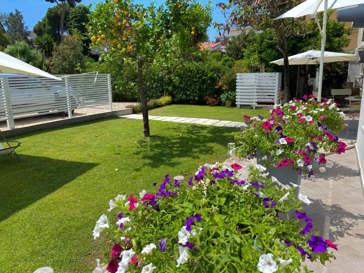 Casa Mar - B&B - تيراتشينا المظهر الخارجي الصورة